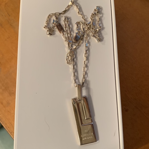 Gucci G Necklace - Picture 3 of 8